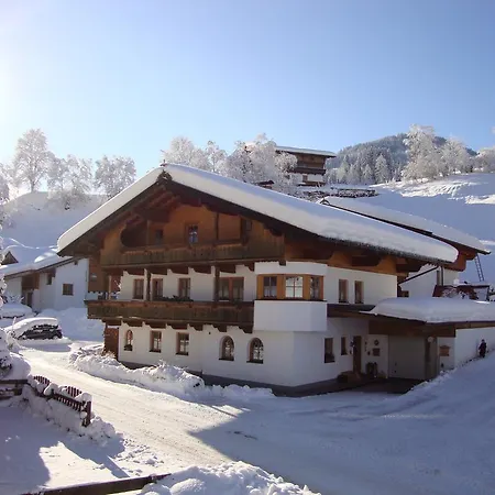 Haus Zuhag Appartement *